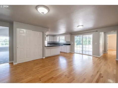 30521 Rancho Road Lebanon OR 97355