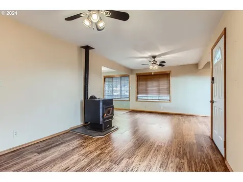 30940 NW Claxtar Street North Plains OR 97133