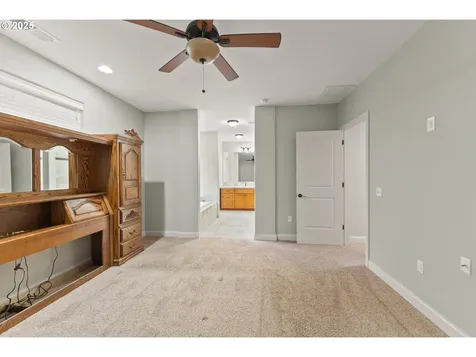 1518 NE Vista Fe Court Roseburg OR 97470