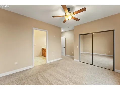 1518 NE Vista Fe Court Roseburg OR 97470