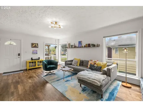 8605 N Dana Avenue Portland OR 97203