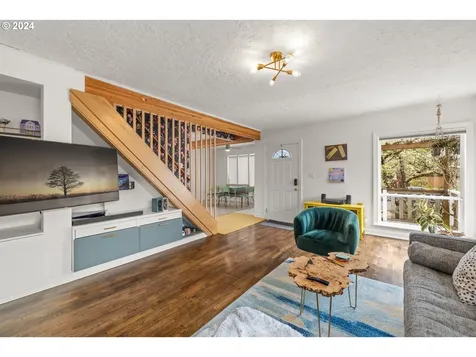 8605 N Dana Avenue Portland OR 97203