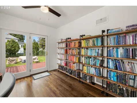 8605 N Dana Avenue Portland OR 97203