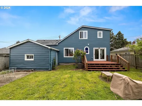 8605 N Dana Avenue Portland OR 97203