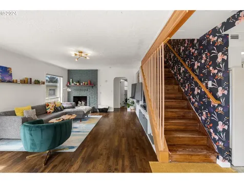 8605 N Dana Avenue Portland OR 97203