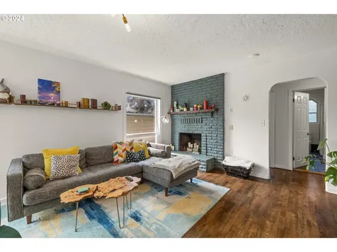 8605 N Dana Avenue Portland OR 97203