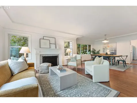 5844 NE 32nd Place Portland OR 97211