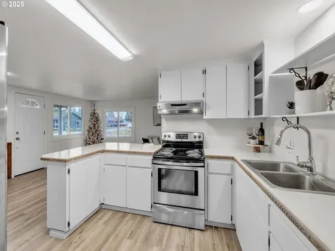 184 Greenwood Drive Jefferson OR 97352