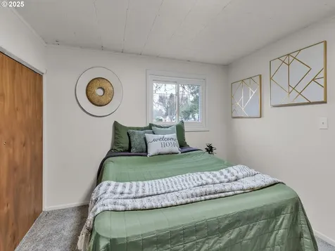 184 Greenwood Drive Jefferson OR 97352