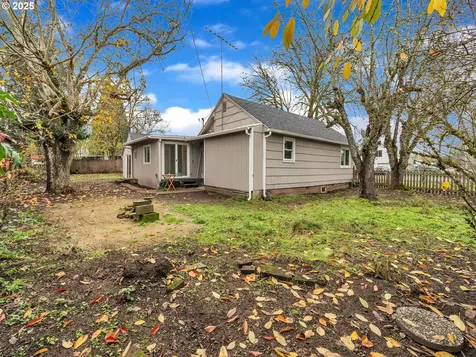 184 Greenwood Drive Jefferson OR 97352