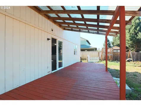 504 NW 14th Street Battle Ground WA 98604