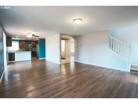 504 NW 14th Street Battle Ground WA 98604