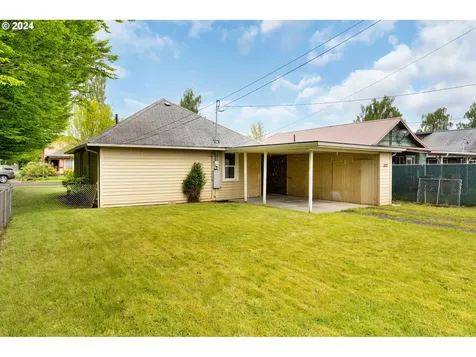 502 16th Avenue Longview WA 98632