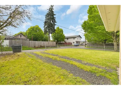 502 16th Avenue Longview WA 98632