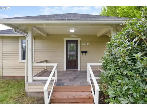 502 16th Avenue Longview WA 98632