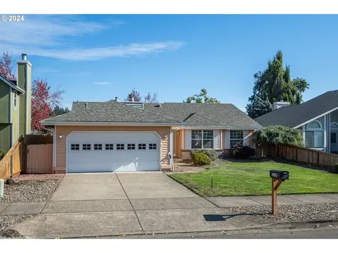 1143 S 44th Street Springfield OR 97478