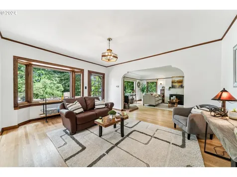 3060 Glenmorrie Drive Lake Oswego OR 97034