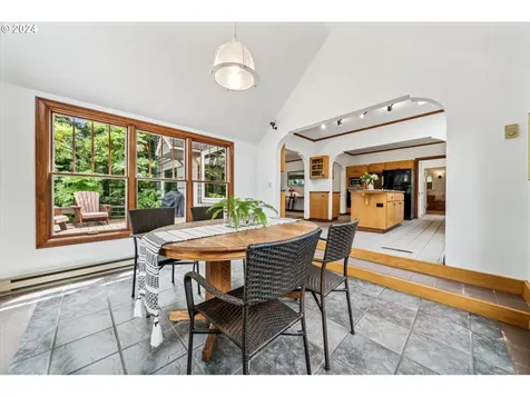 3060 Glenmorrie Drive Lake Oswego OR 97034