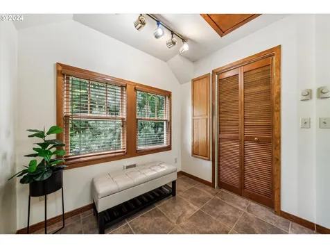 3060 Glenmorrie Drive Lake Oswego OR 97034