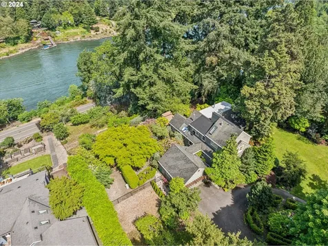 3060 Glenmorrie Drive Lake Oswego OR 97034
