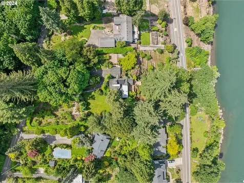 3060 Glenmorrie Drive Lake Oswego OR 97034