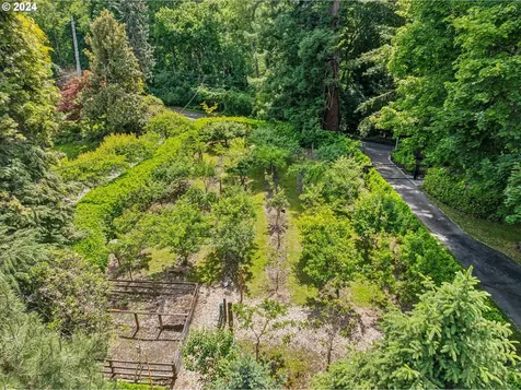 3060 Glenmorrie Drive Lake Oswego OR 97034
