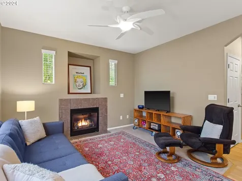 19615 Se 30th Way Camas WA 98607