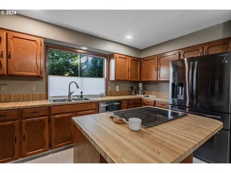 19699 Sun Circle West Linn OR 97068