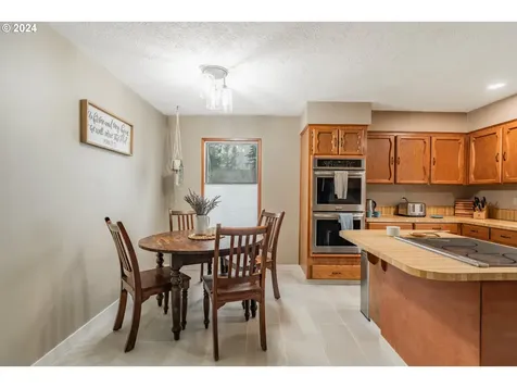 19699 Sun Circle West Linn OR 97068
