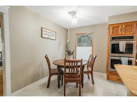 19699 Sun Circle West Linn OR 97068