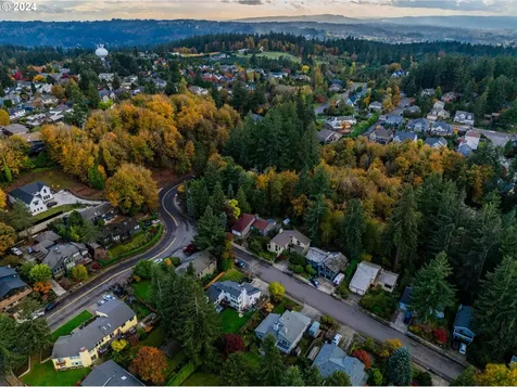 19699 Sun Circle West Linn OR 97068