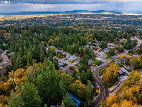 19699 Sun Circle West Linn OR 97068