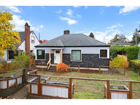 3717 G Street Vancouver WA 98663