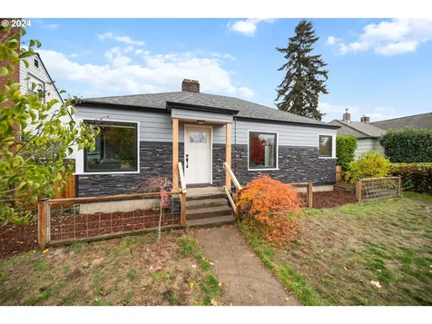 3717 G Street Vancouver WA 98663