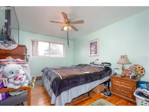1591 Rainier Road Woodburn OR 97071