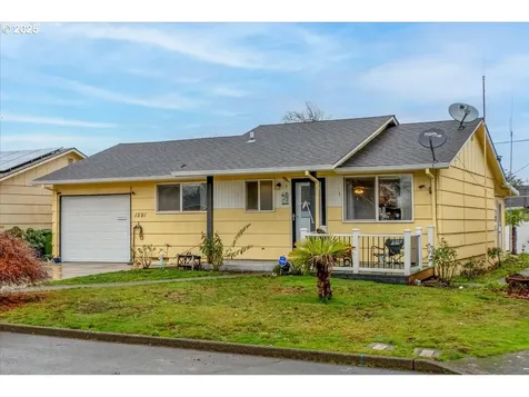 1591 Rainier Road Woodburn OR 97071