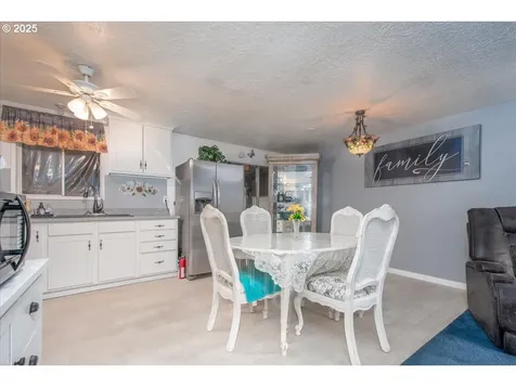 1591 Rainier Road Woodburn OR 97071