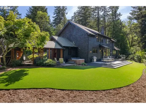 32776 Redtail Lane Eugene OR 97405