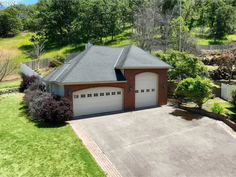 100 Strauss Avenue Winchester OR 97495