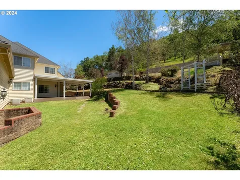 100 Strauss Avenue Winchester OR 97495