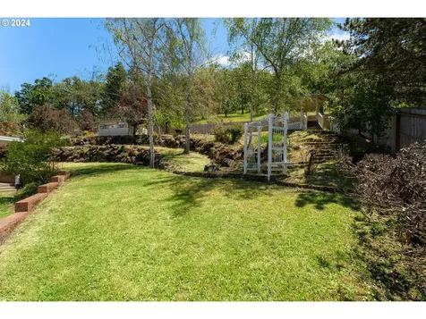100 Strauss Avenue Winchester OR 97495
