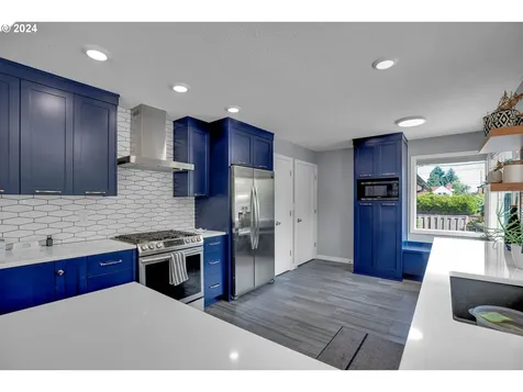 7307 NE Mallory Avenue Portland OR 97211