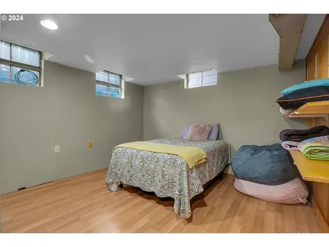 7307 NE Mallory Avenue Portland OR 97211