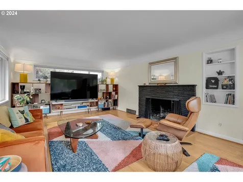 7307 NE Mallory Avenue Portland OR 97211