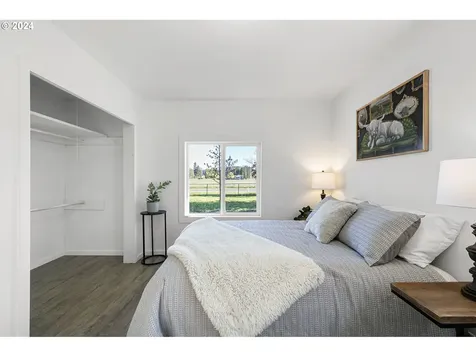 25737 Fleck Road Veneta OR 97487