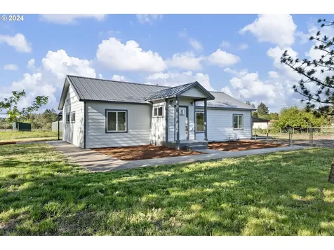 25737 Fleck Road Veneta OR 97487