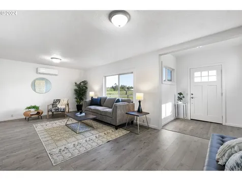 25737 Fleck Road Veneta OR 97487