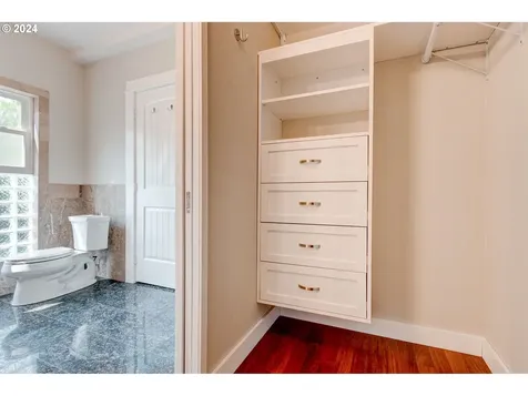 120 N 4th Avenue Ridgefield WA 98642