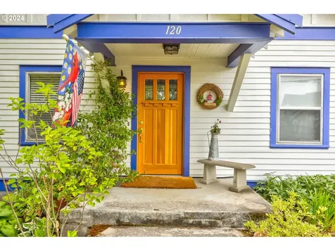 120 N 4th Avenue Ridgefield WA 98642
