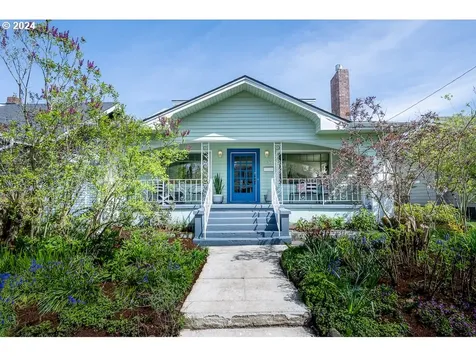 5836 Ne Garfield Avenue Portland OR 97211